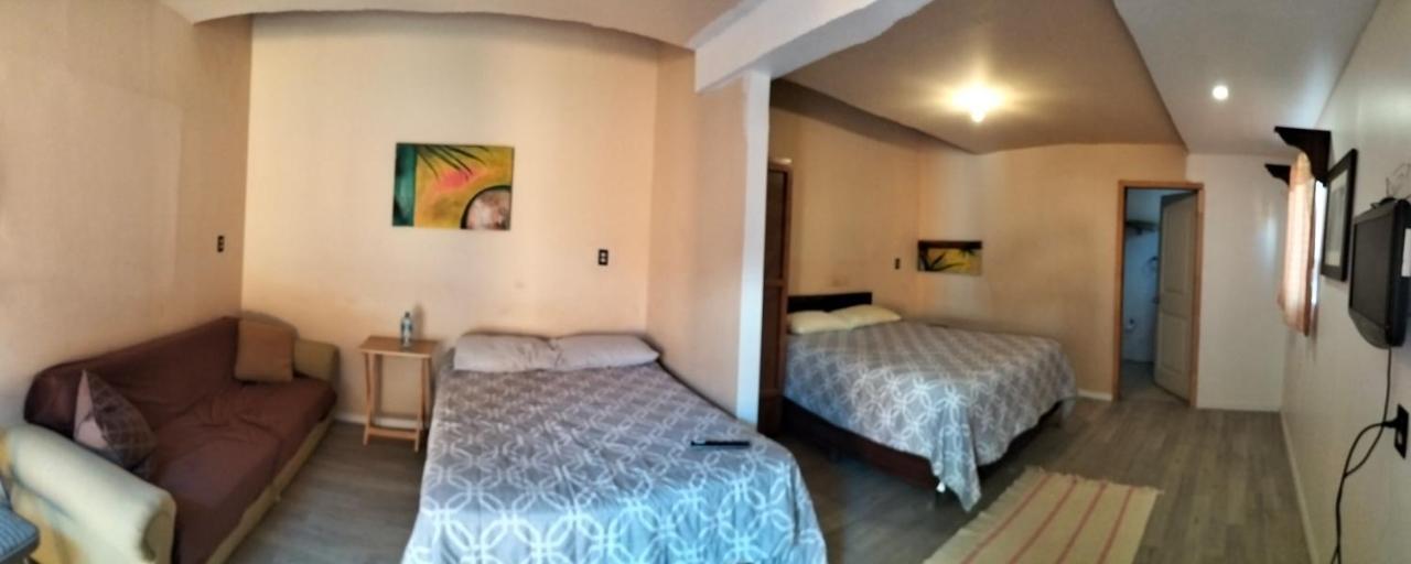Hotel Casa Edka Ensenada Habitación foto